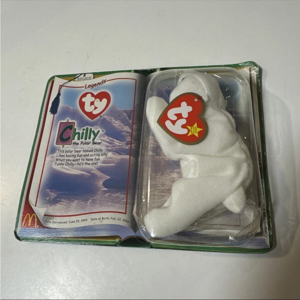 McDonalds Legends Chilly The Polar Bear Ty Beanie Baby Brand New In Box